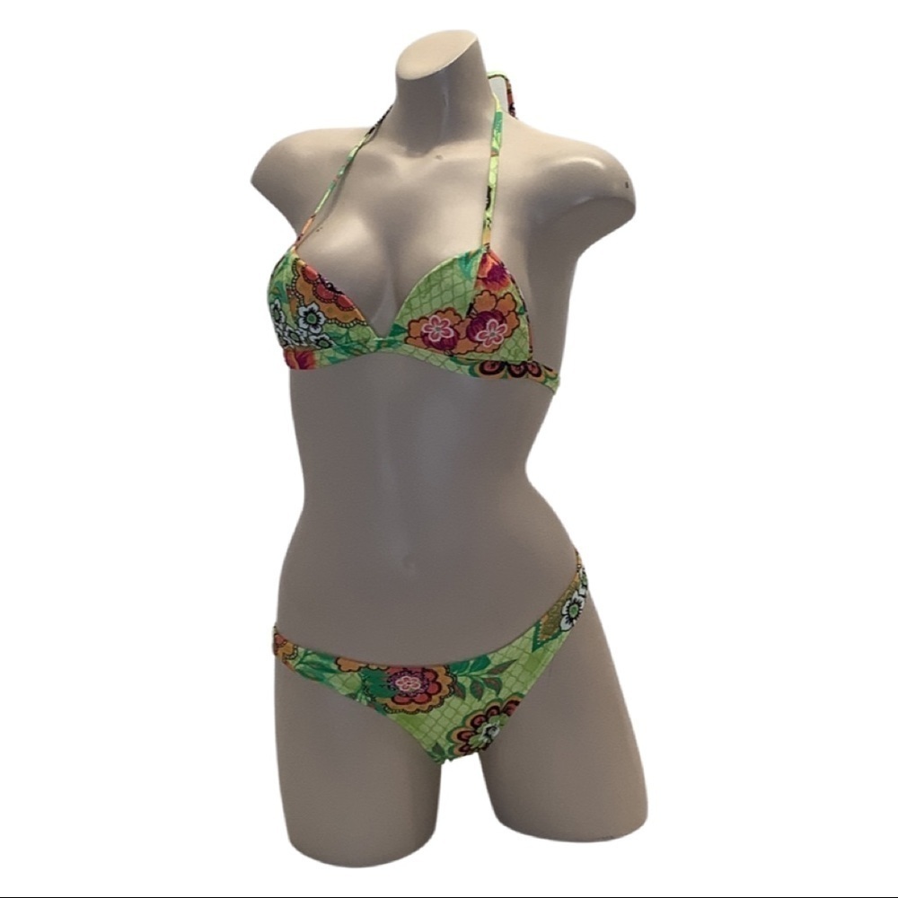 Recco Size Medium Brazilian Green Floral Print Bikini Set. New With Tags
